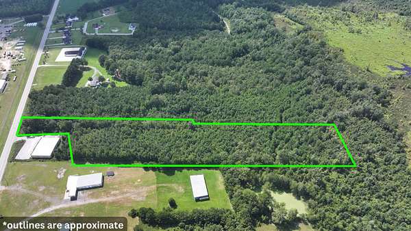7 Acres of Residential Land for Sale in Greeleyville, South Carolina