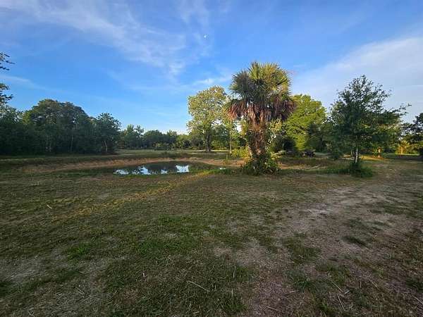 2.5 Acres of Residential Land for Sale in Okeechobee, Florida