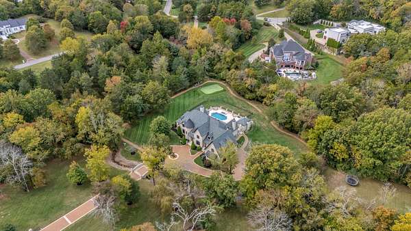 3.13 Acres of Residential Land with Home for Sale in Nashville, Tennessee