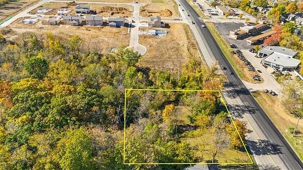 1 Acre of Mixed-Use Land for Auction in Kansas City, Missouri