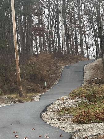 7.24 Acres of Recreational Land for Sale in East Bernstadt, Kentucky