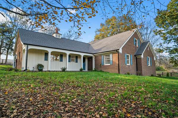 2.44 Acres of Residential Land with Home for Sale in Richmond, Kentucky