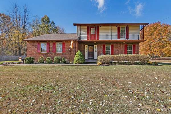 1.55 Acres of Residential Land with Home for Sale in Tate Township, Ohio