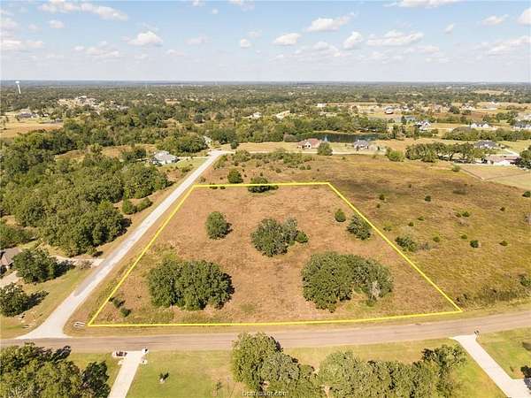 3.24 Acres of Residential Land for Sale in Iola, Texas