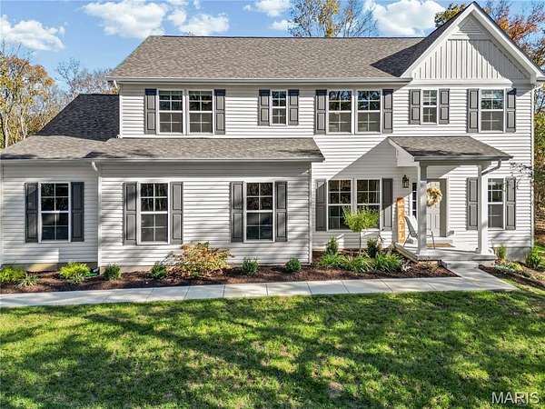 10 Acres of Land with Home for Sale in Hillsboro, Missouri