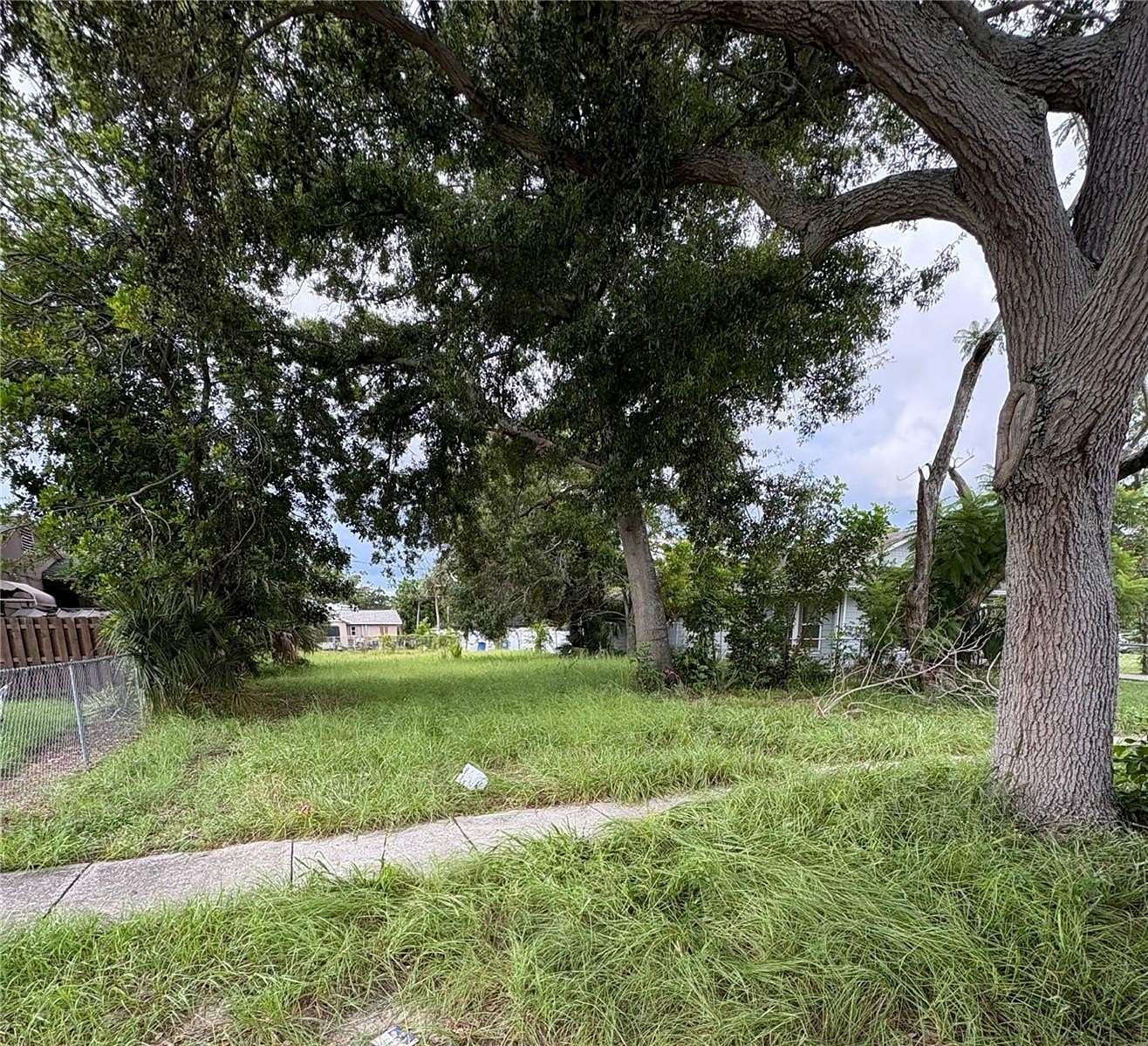 0.14 Acres of Residential Land for Sale in St. Petersburg, Florida
