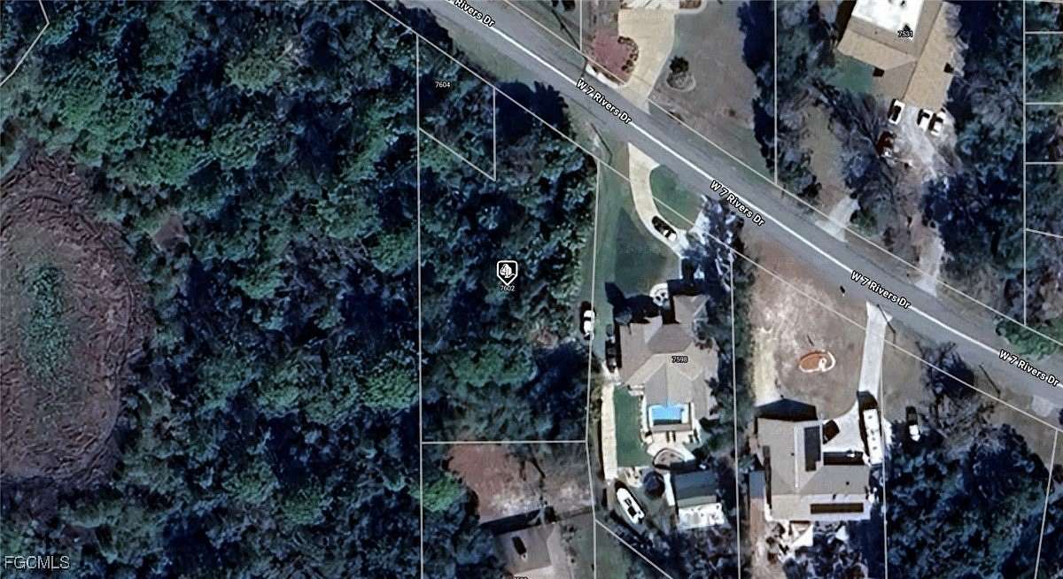 0.5 Acres of Land for Sale in Crystal River, Florida