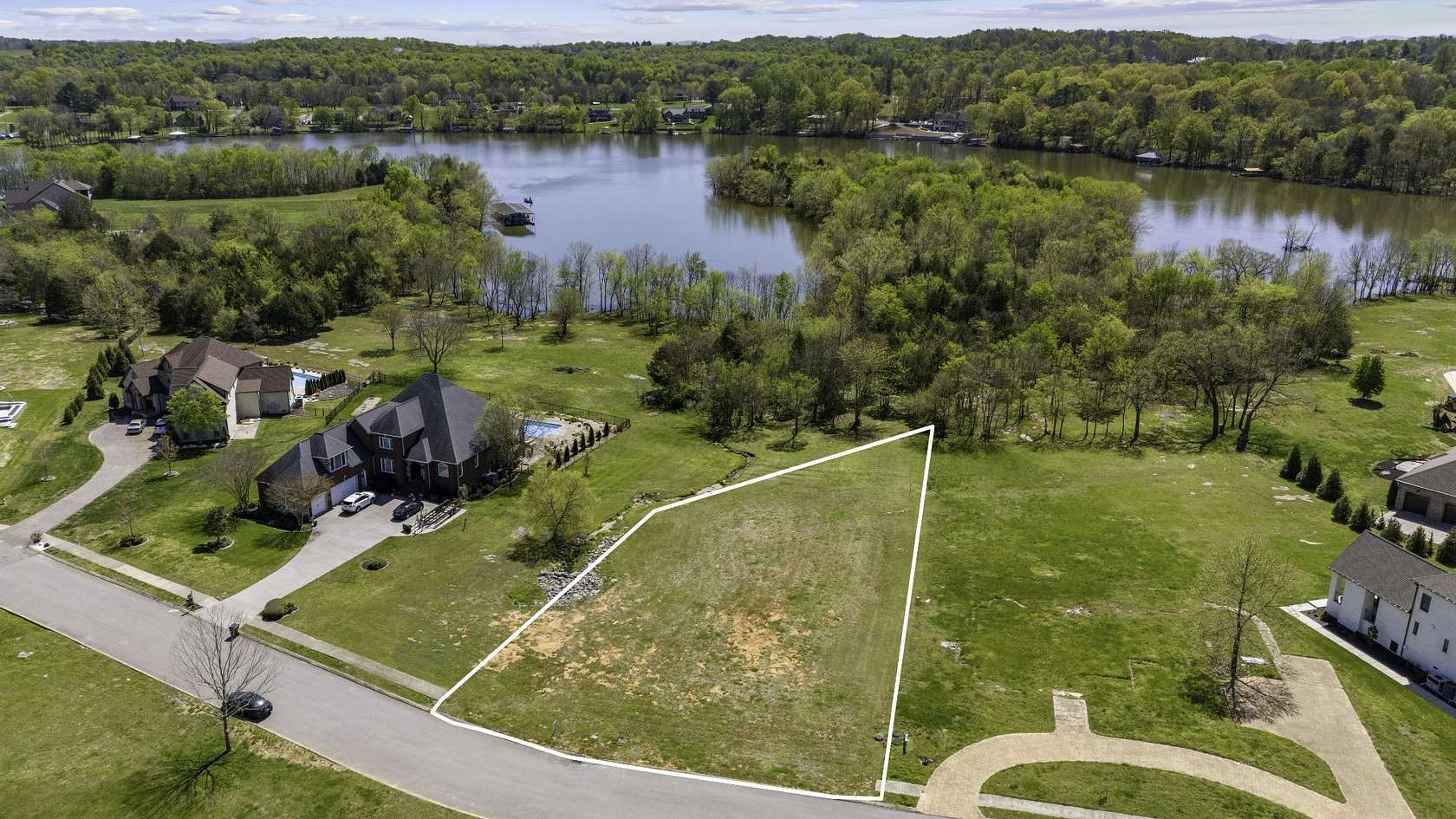 0.65 Acres of Residential Land for Sale in Lebanon, Tennessee