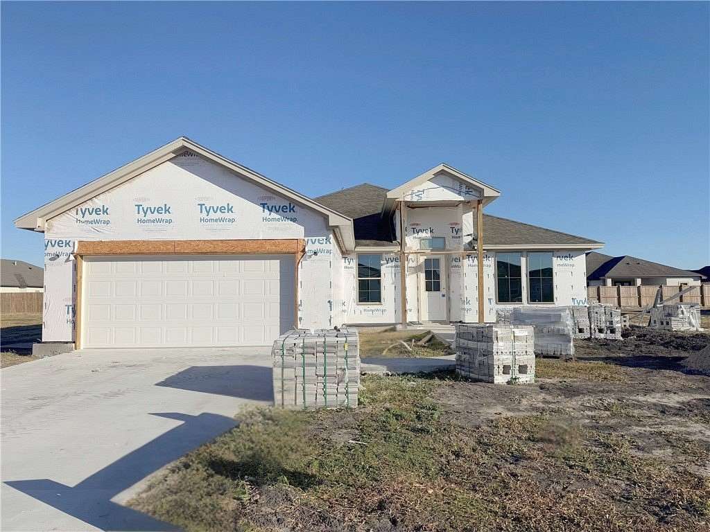 0.19 Acres of Residential Land with Home for Sale in Corpus Christi, Texas