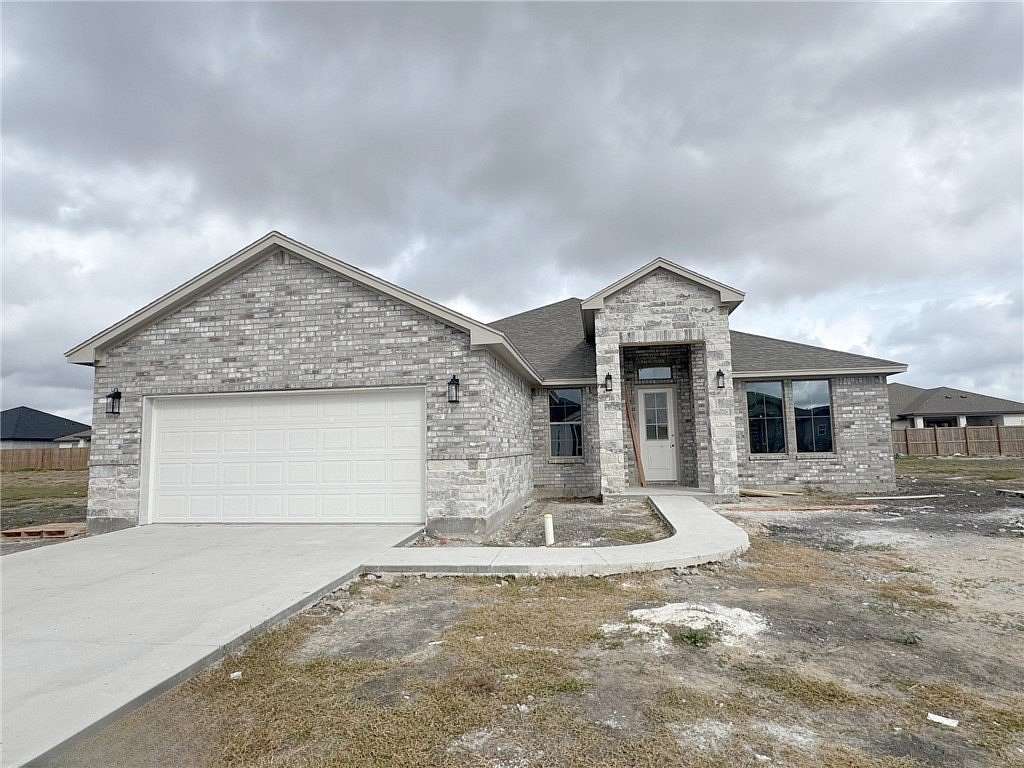 0.19 Acres of Land with Home for Sale in Corpus Christi, Texas