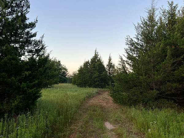 0.81 Acres of Residential Land for Sale in Colbert, Oklahoma