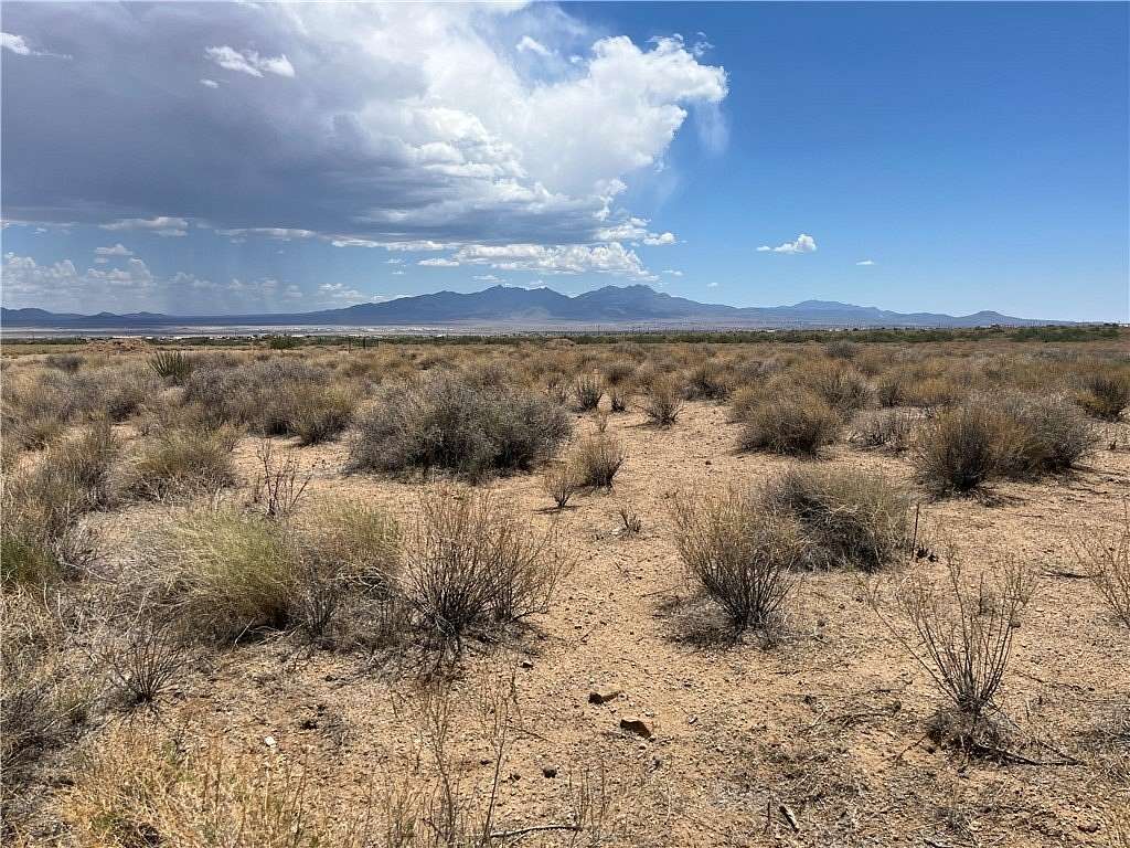 2.13 Acres of Land for Sale in Kingman, Arizona