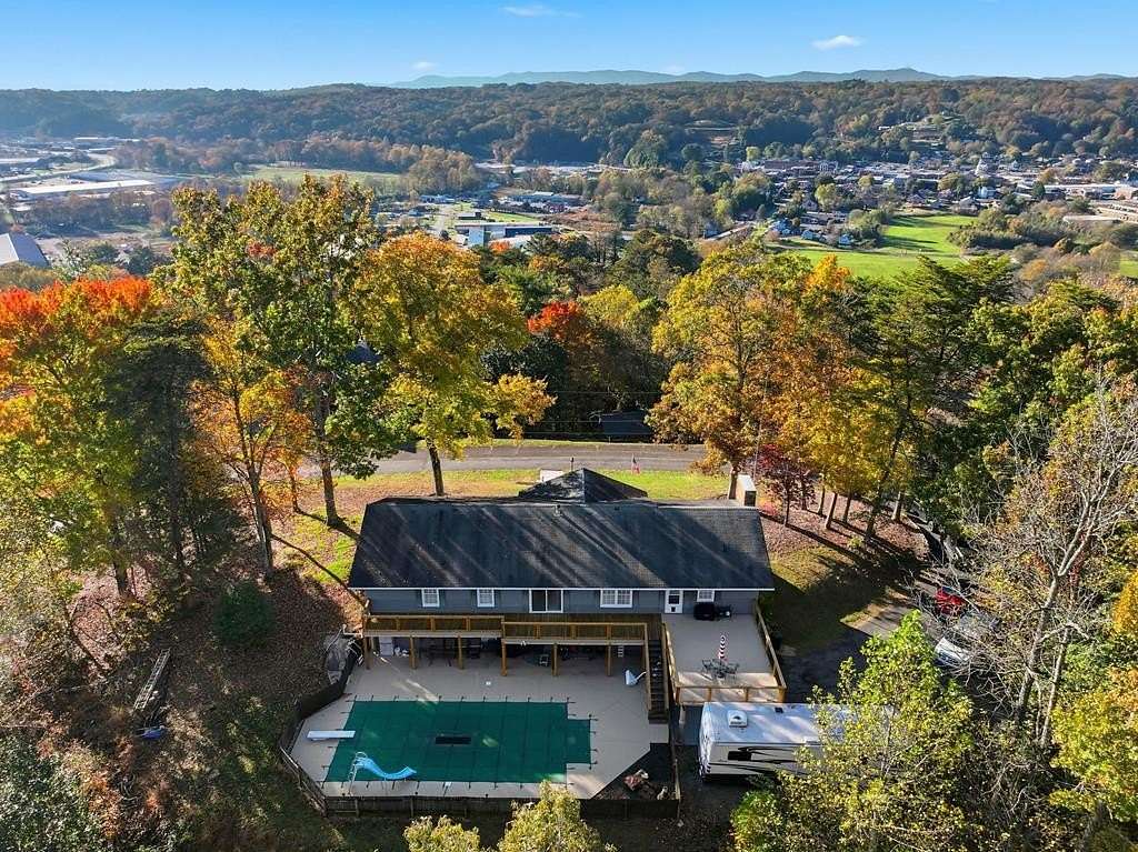 2.1 Acres of Residential Land with Home for Sale in Ellijay, Georgia