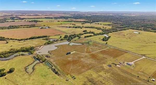 40 Acres of Agricultural Land for Sale in Morris, Oklahoma