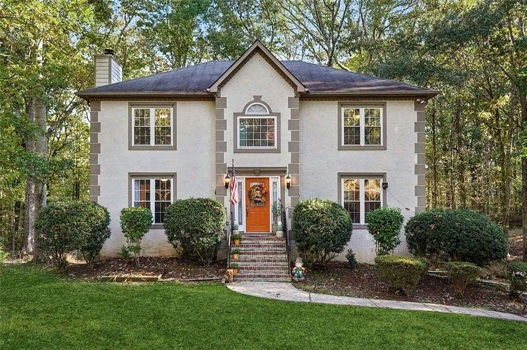 1.6 Acres of Residential Land with Home for Sale in Carrollton, Georgia