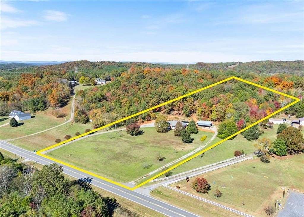 6 Acres of Residential Land with Home for Sale in Adairsville, Georgia