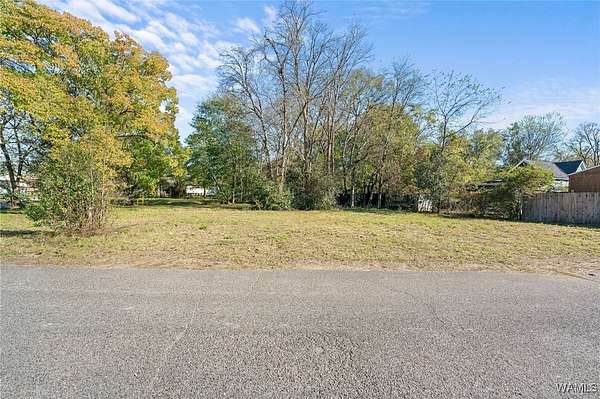 0.11 Acres of Residential Land for Sale in Tuscaloosa, Alabama