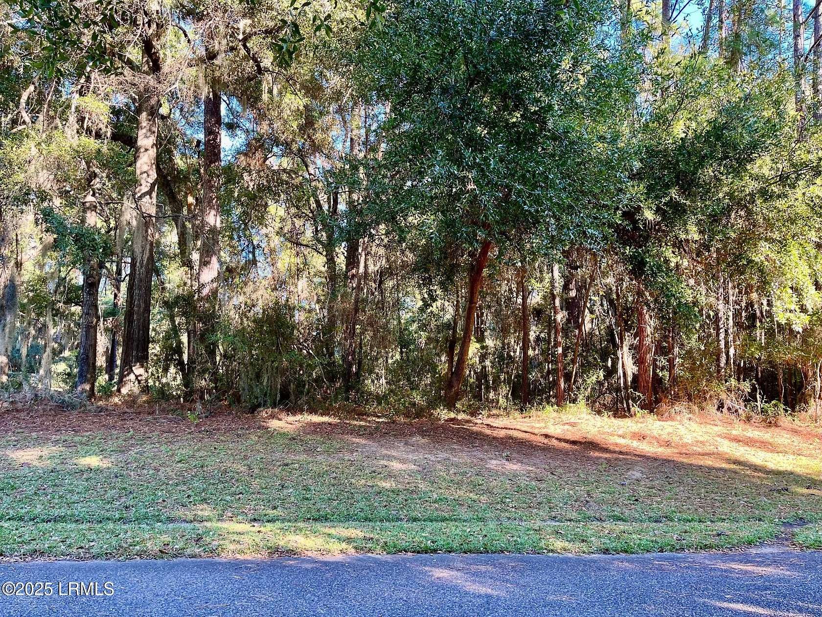 0.4 Acres of Residential Land for Sale in Ladys Island, South Carolina
