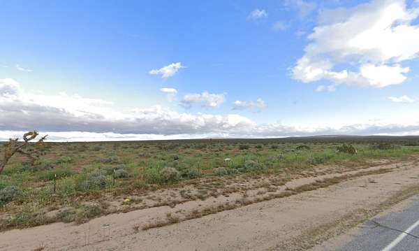 5.26 Acres of Residential Land for Sale in Hi Vista, California
