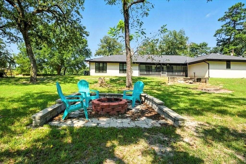 1.87 Acres of Residential Land with Home for Sale in Nacogdoches, Texas