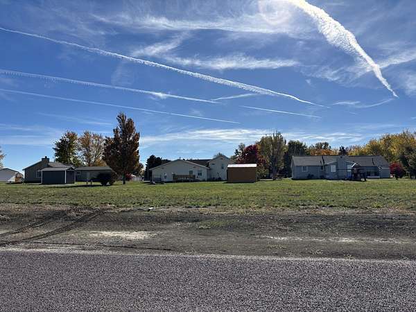 0.33 Acres of Residential Land for Sale in Gridley, Illinois