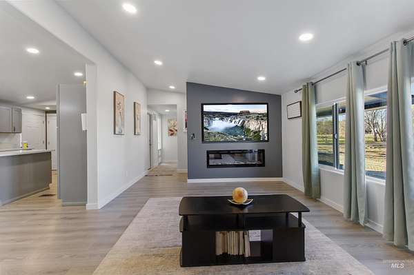 1.53 Acres of Residential Land with Home for Sale in Kimberly, Idaho