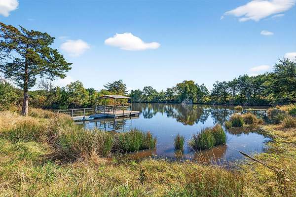 33.1 Acres of Land for Sale in Whitesboro, Texas