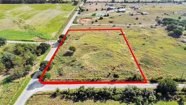 2.9 Acres of Residential Land for Sale in Chico, Texas