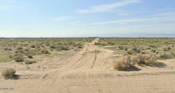 2.53 Acres of Mixed-Use Land for Sale in Lancaster, California