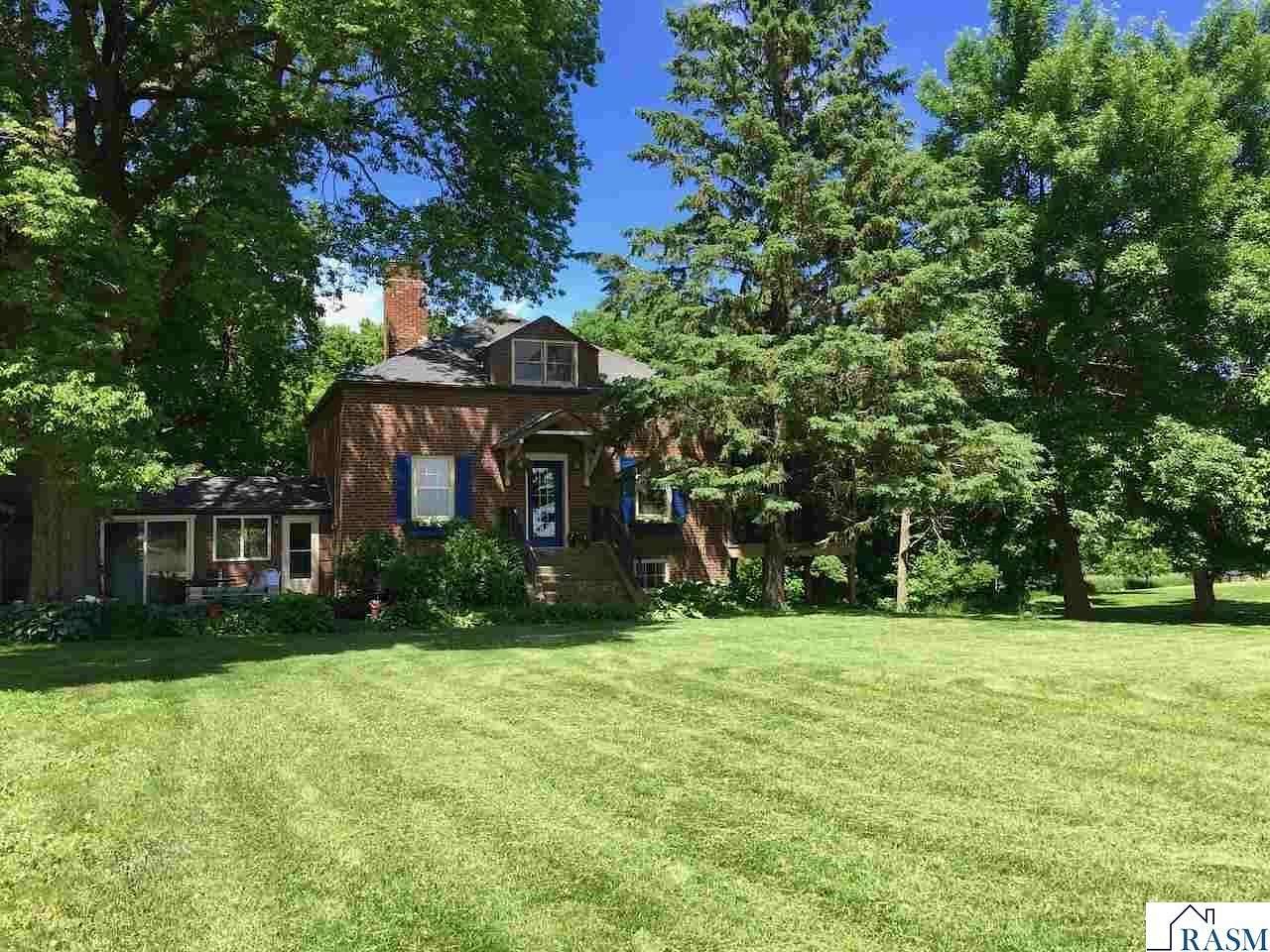 5 Acres of Residential Land with Home for Sale in Henderson, Minnesota