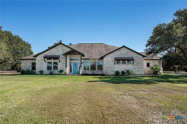 20 Acres of Land with Home for Sale in Inez, Texas