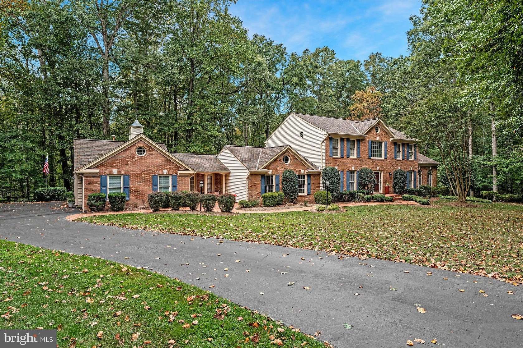 1.63 Acres of Residential Land with Home for Sale in Fairfax Station, Virginia