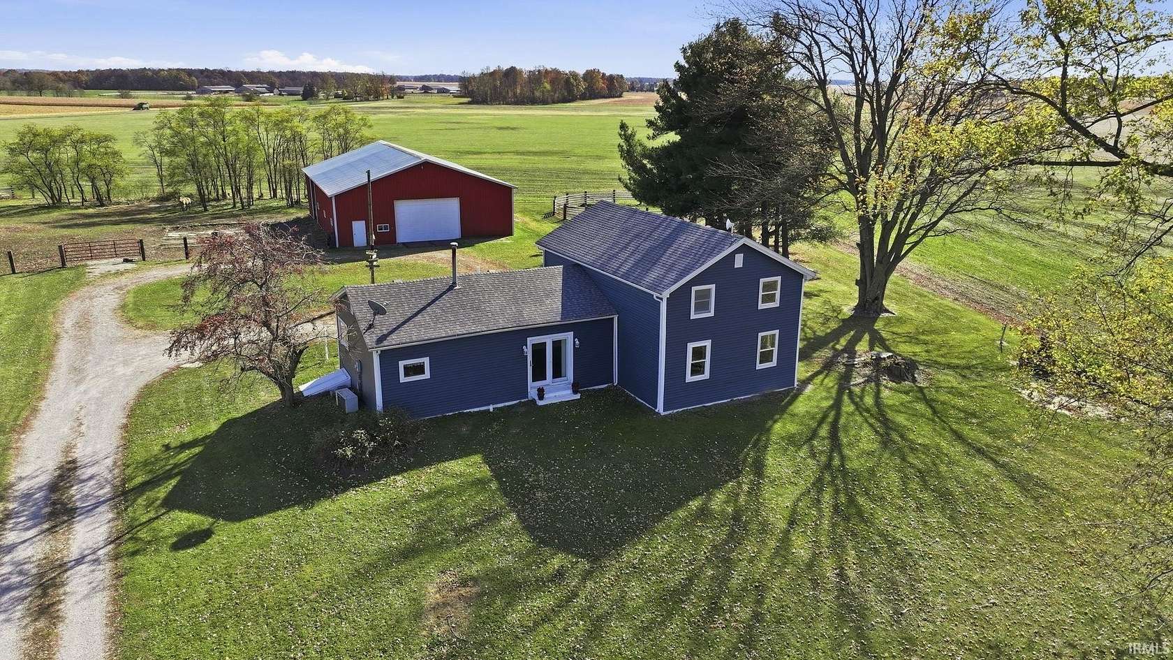 2.47 Acres of Residential Land with Home for Sale in Harlan, Indiana