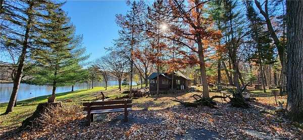 2.17 Acres of Residential Land with Home for Sale in Marine on St. Croix, Minnesota