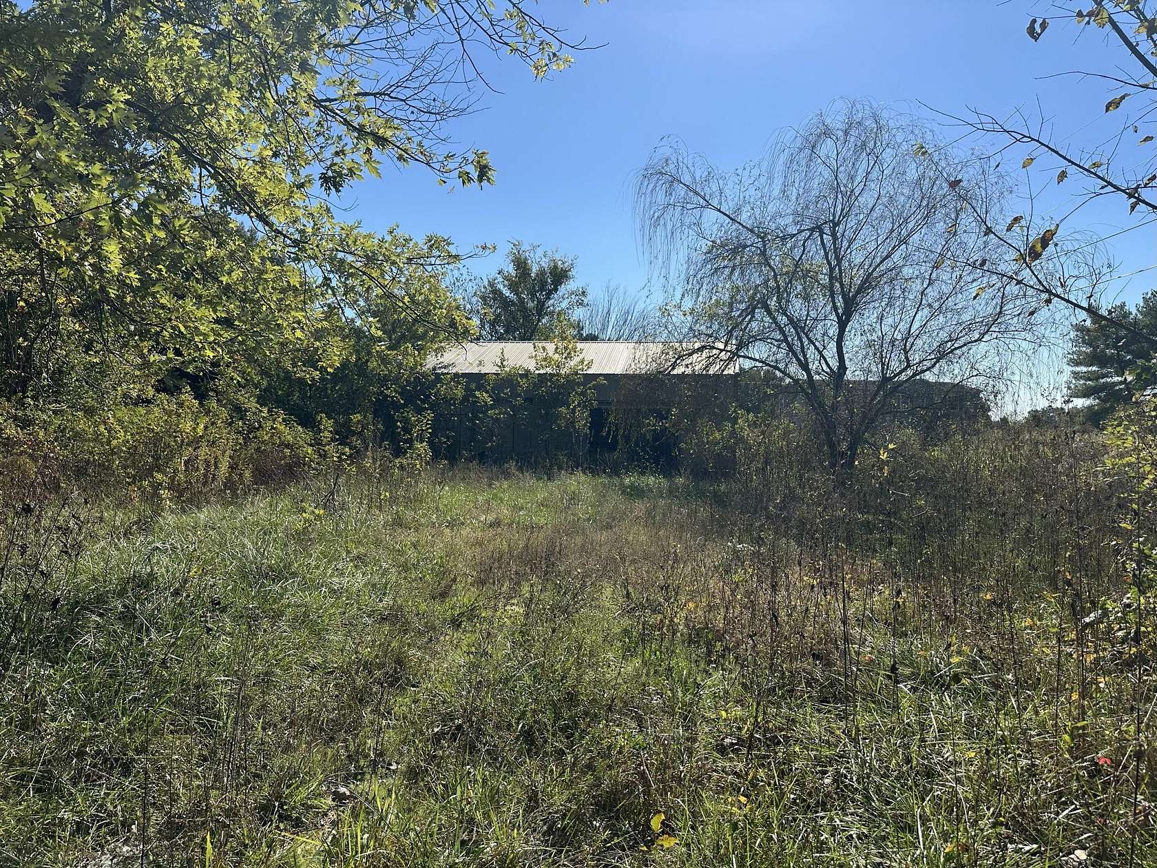 0.9 Acres of Residential Land for Sale in Henderson, Kentucky