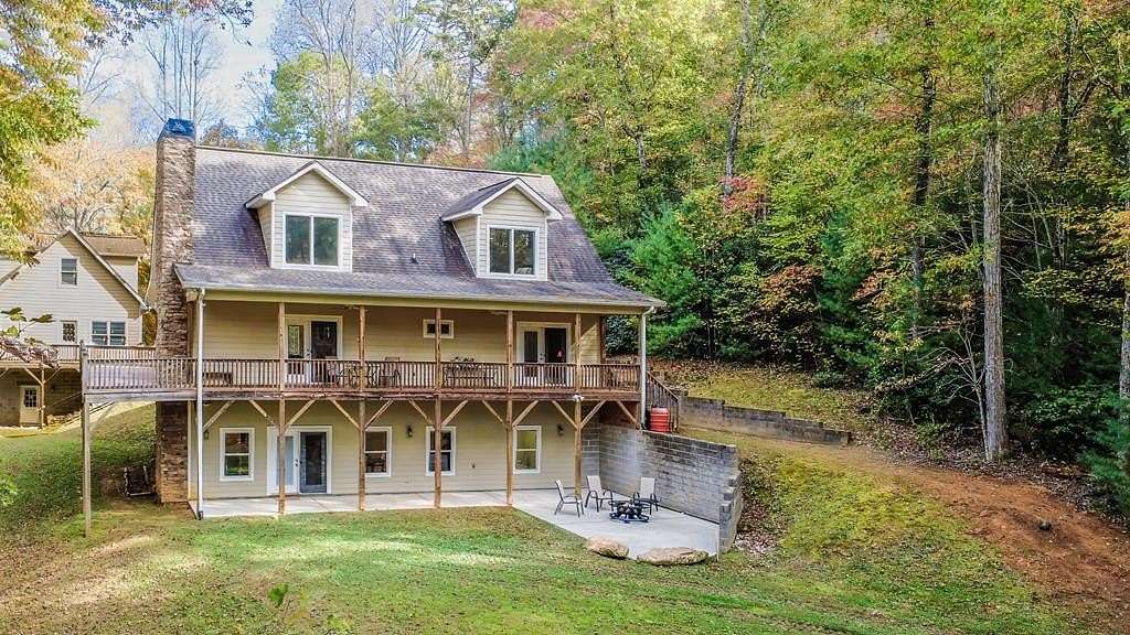 3 Acres of Residential Land with Home for Sale in Murphy, North Carolina