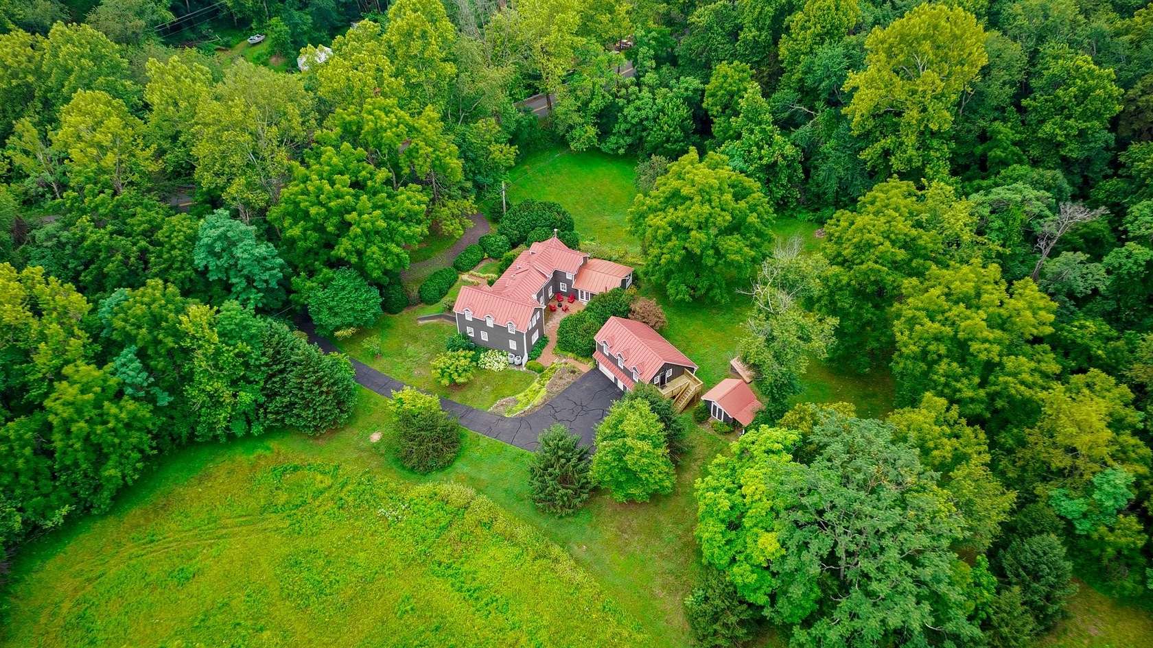 6 Acres of Land with Home for Sale in Amissville, Virginia
