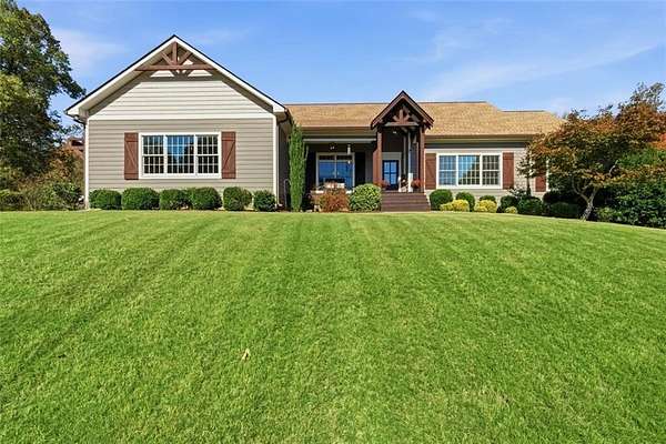 6 Acres of Residential Land with Home for Sale in Calhoun, Georgia