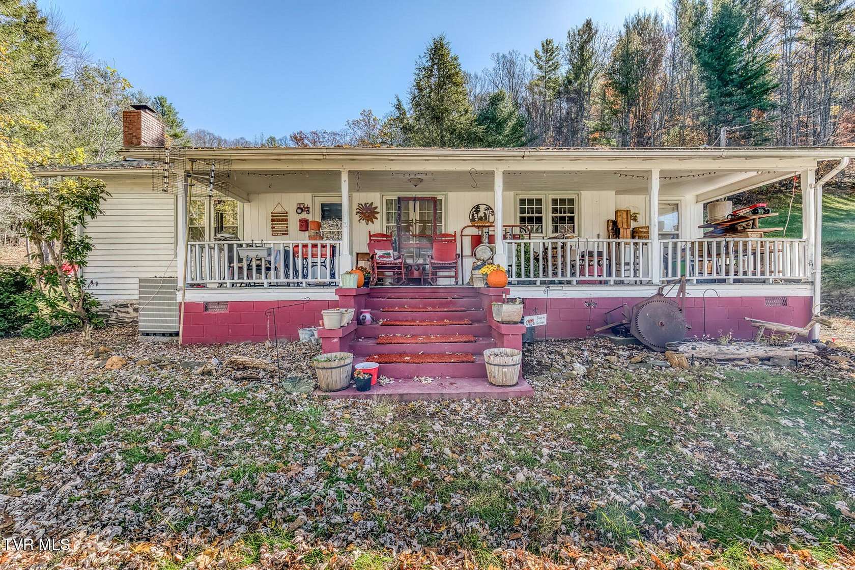 2.65 Acres of Residential Land with Home for Sale in Bakersville, North Carolina