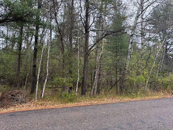 1 Acre of Residential Land for Sale in Rhinelander, Wisconsin