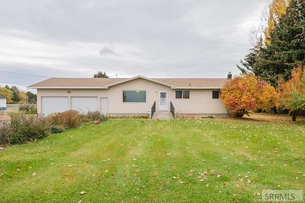 3.9 Acres of Residential Land with Home for Sale in Firth, Idaho