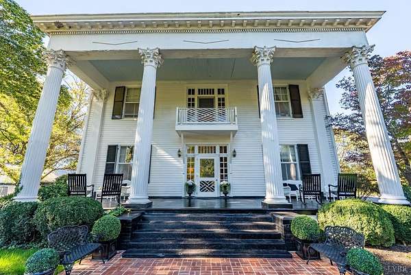 3.46 Acres of Residential Land with Home for Sale in Madison Heights, Virginia