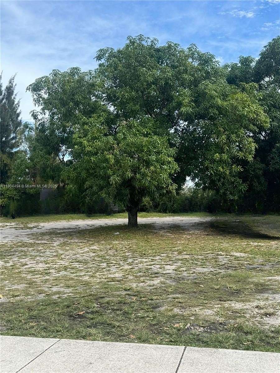 0.25 Acres of Residential Land for Sale in Oakland Park, Florida