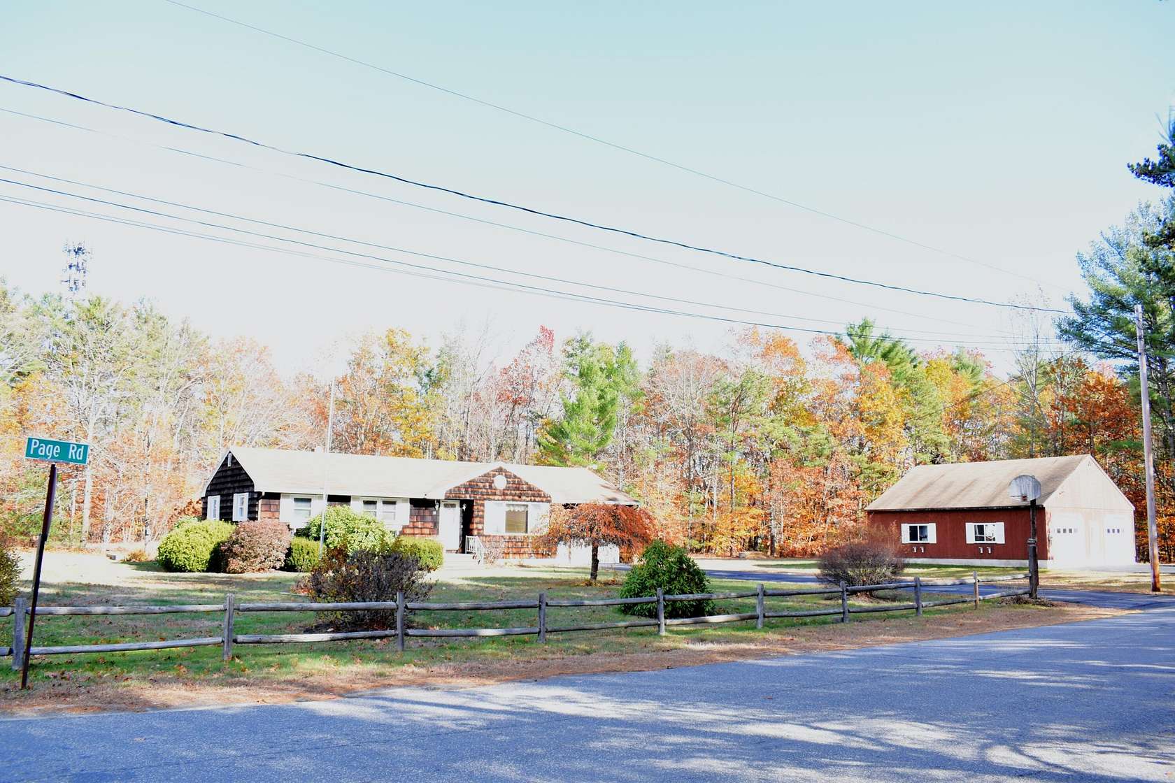 3.82 Acres of Commercial Land for Sale in Windham Town, Maine