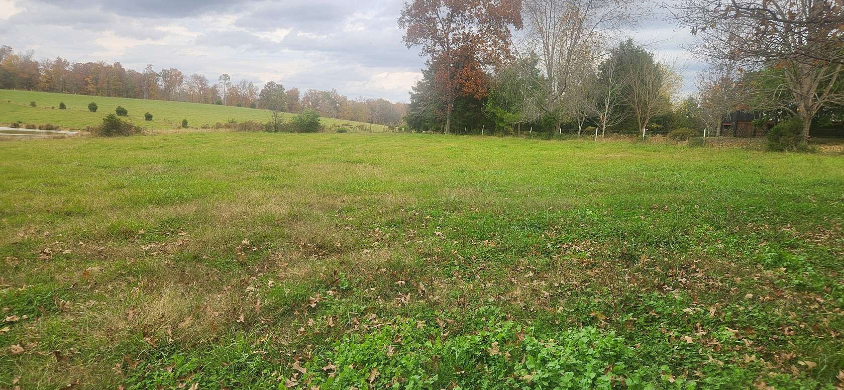 0.82 Acres of Residential Land for Sale in Centerville, Tennessee