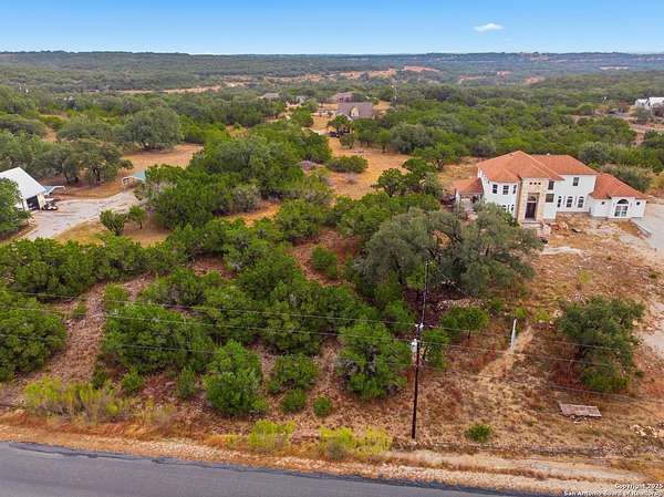 1 Acre of Residential Land for Sale in Spring Branch, Texas