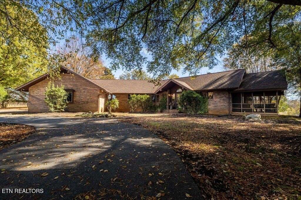 33.4 Acres of Land with Home for Sale in Maryville, Tennessee