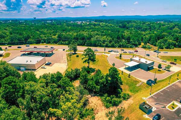 1.45 Acres of Mixed-Use Land for Sale in Hot Springs, Arkansas