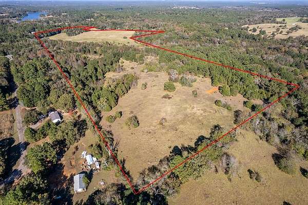 69.6 Acres of Land for Sale in Palestine, Texas