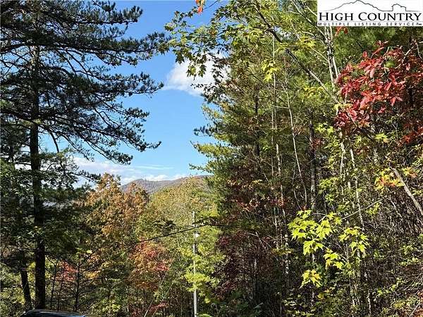 10 Acres of Land for Sale in Lenoir, North Carolina